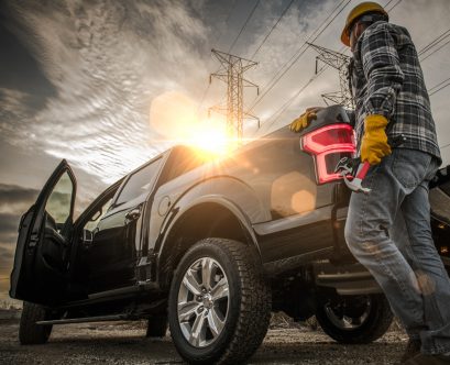 How Does a Gooseneck Hitch Work? A Clear Guide for Arizona Drivers